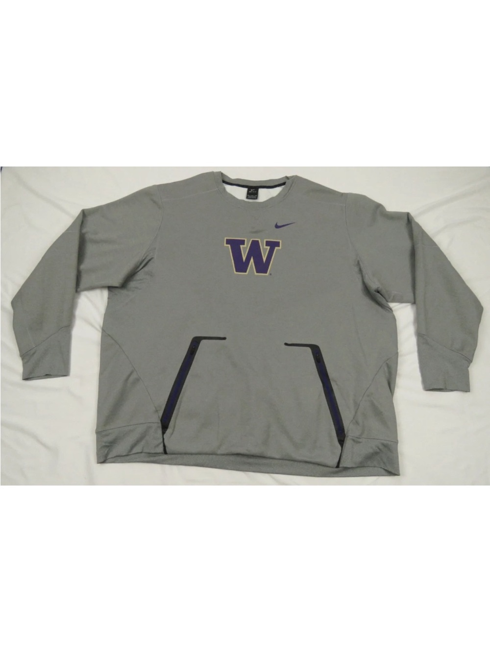 NWOT Washington Huskies Nike Dri Fit NCAA Gray Crewneck Pullover Sweatshirt 4XL